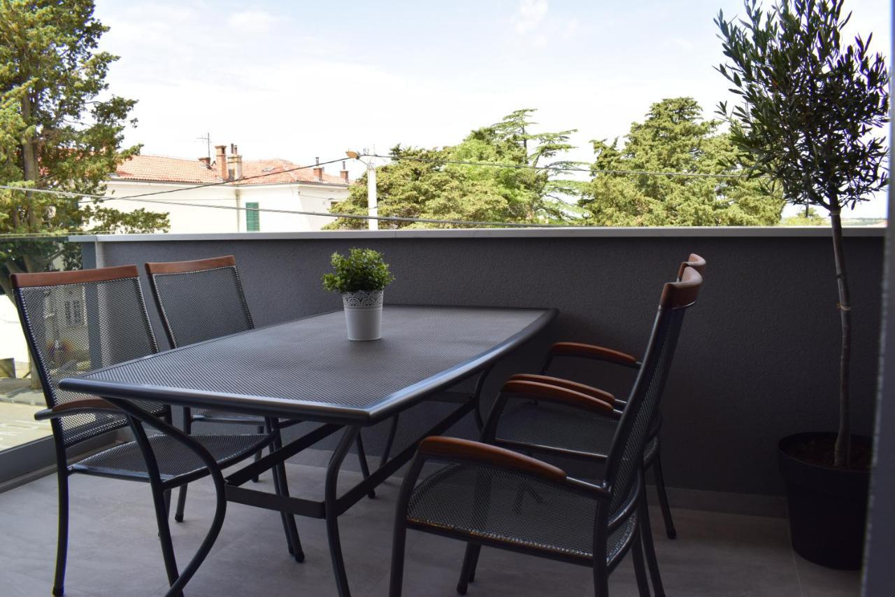 Vila Maslina - Apartman 3 Zadar Bagian luar foto