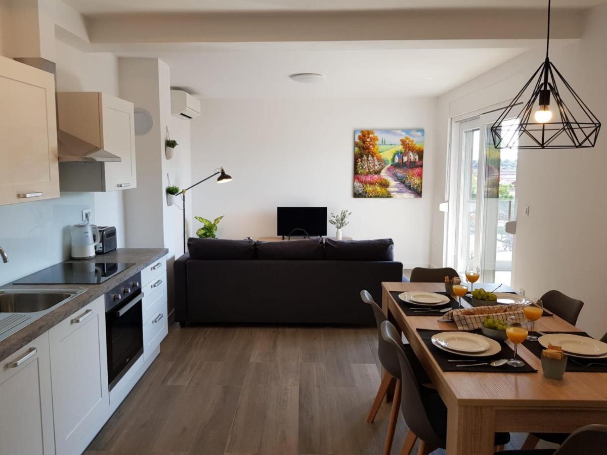 Vila Maslina - Apartman 3 Zadar Bagian luar foto
